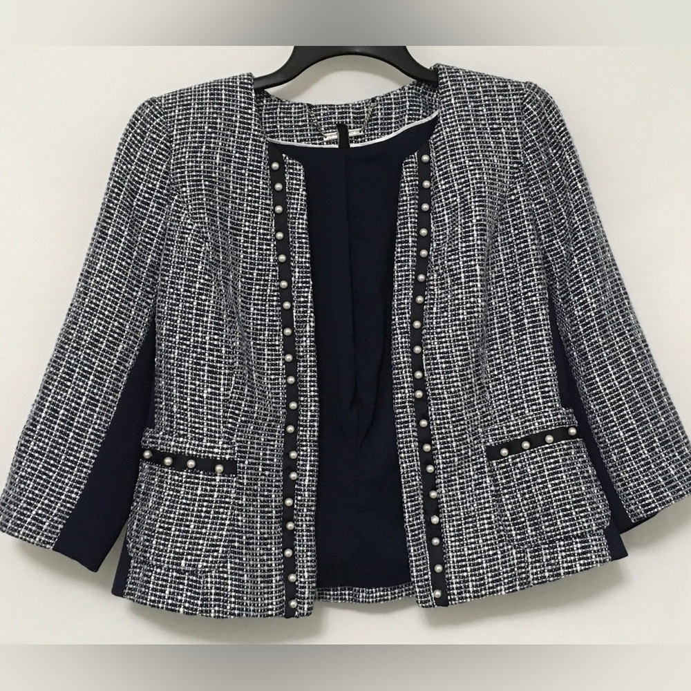 White House Black Market 4 Navy Blue & White‎ Tweed Pearl Trim Blazer Office